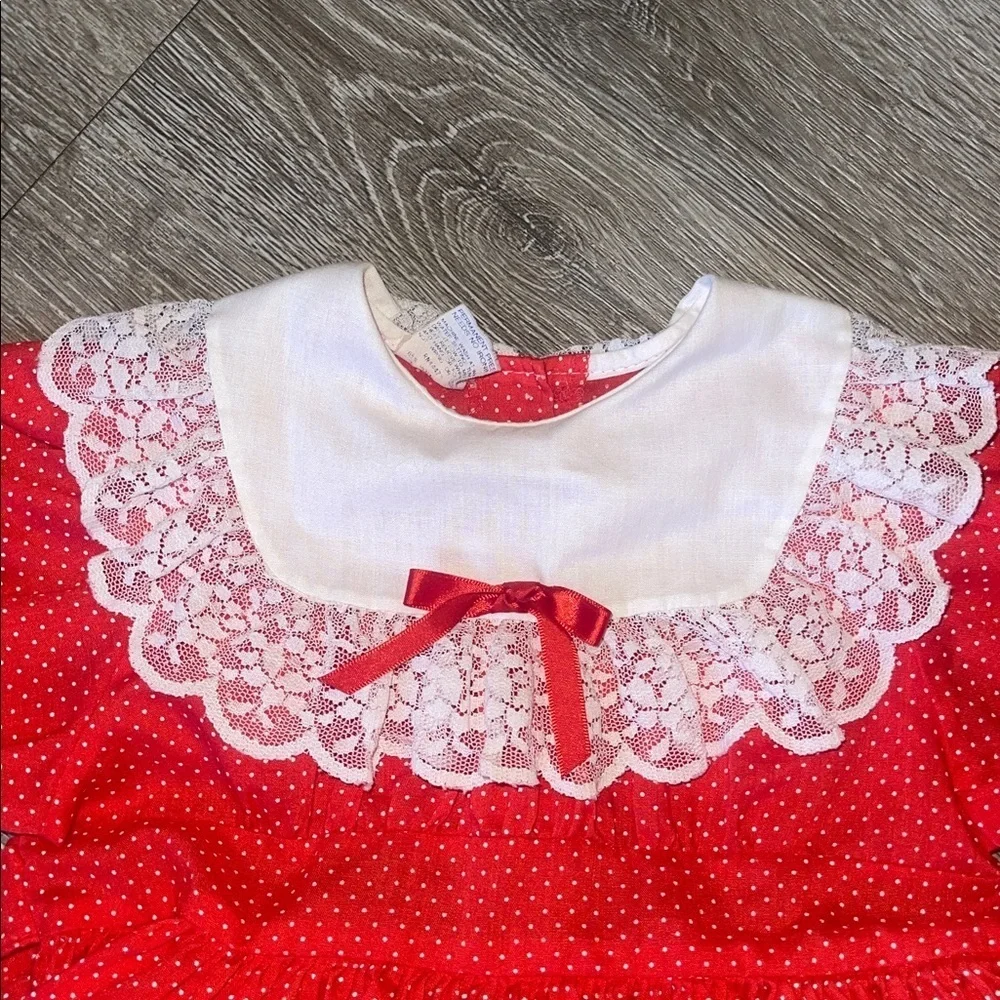 Mini world size 2t polka dot lace colllar Red and White Lace Dress little girls